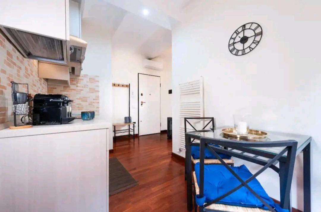 Maison Indipendenza Bologna Bagian luar foto